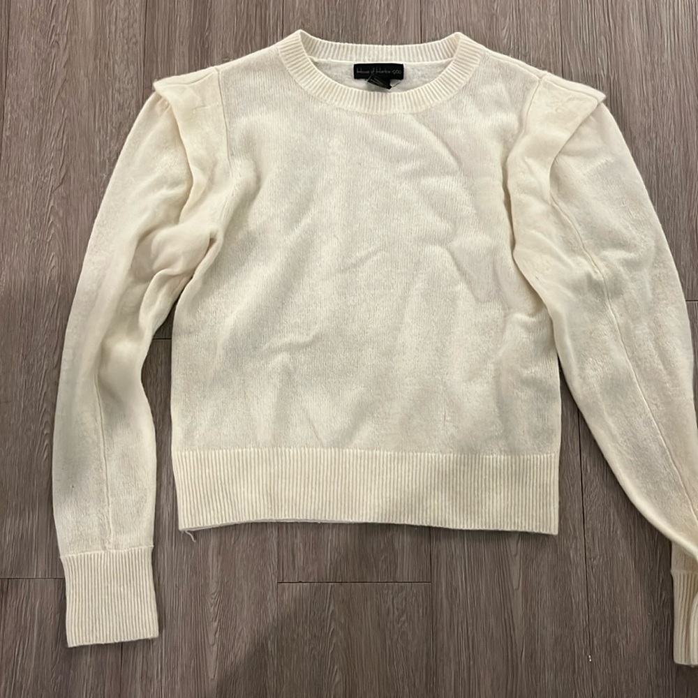 House of Harlow cashmere sweater